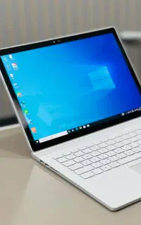 Surface book1/سرفیس بوک۱