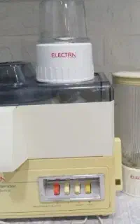 آبمیوه گیری اصل کره