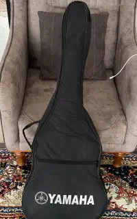 گیتار یاماها