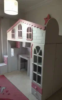 کمد وتخت بچه کلبه ای در حد نو