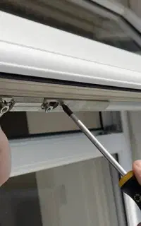 ریگلاژ و تعمیرات در و پنجره upvc