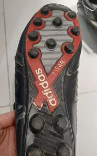 کفش فوتبالی یا چمنی اصل آدیداس