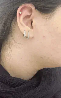 آموزش و خدمات صفرتاصد پیرسینگ