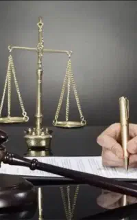 وکیل دادگستری