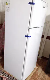 یخچال فروشی