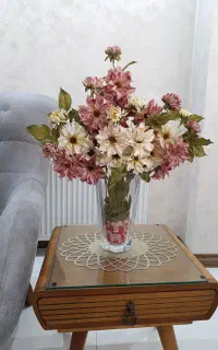 گل و گلدان