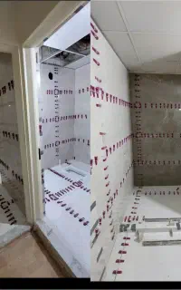 کاشی کاری چسبی و دوغابی