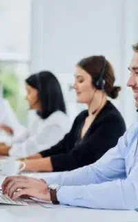 استخدام اپراتور جذب مشتری تلفنی