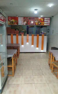 نیرو خانم فست فود