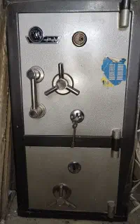 گاو صندوق اصل ایران کاوه