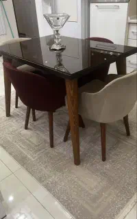 میز ناهارخوری