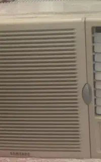 کولر پنجره ای سامسونگ ۱۸۰۰۰ فوق العاده تمیز