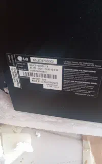 تلویزیون 65اینج