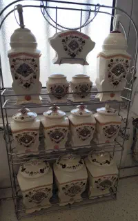 سرویس پاسماوری ۱۲ پارچه دارای استند
