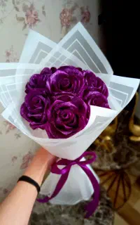 دسته گل برای روز دختر با اشانتیون
