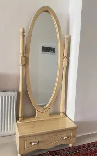 آینه قدی