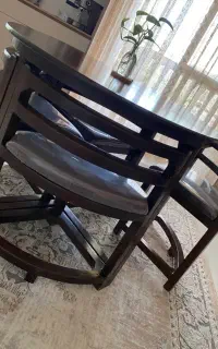 میز ۴ نفره