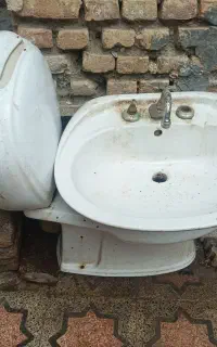 توالت فرنگی و دست وشور