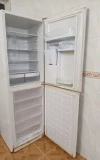 یخچال تمیز و سالم