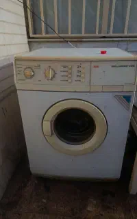 ماشین لباسشویی AEG