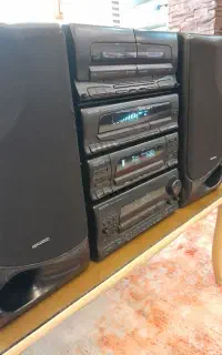 ظبط ۵ طبقه کلاسیک مدل KENWOOD ۶۰۷۰