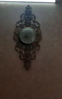 ساعت برنزی دیواری