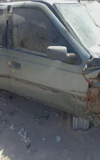 پیکان وانت تا1390 اسقاط240میلیون چک نقد 200میلیون