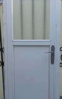 ۲ عدد درب آلومینیوم اصل سنگین