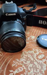 کنون 550D Canon