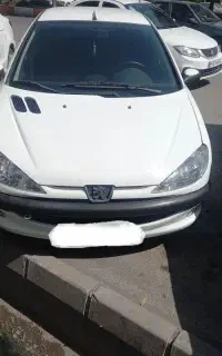پژو 206 SD