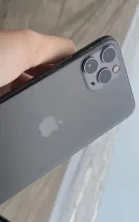 ۱۱ پرو