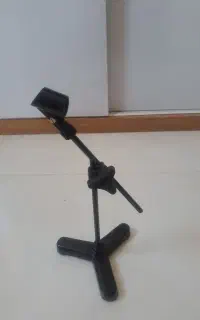 پایه میکروفن فلزی