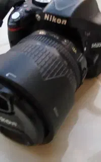 دوربین عکاسی و فیلمبرداری نیکون