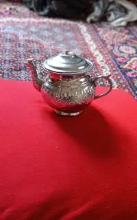 قوری برنجی قدیم