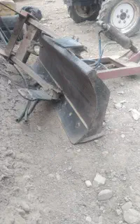 بیل جلو تراکتور باغی