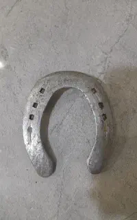 نعل اسب پاخورده