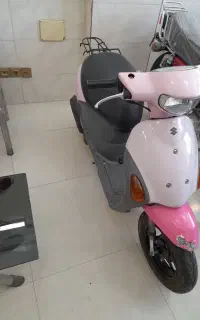 پاکشتی سوزوکی لتس ۴