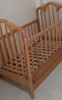 تخت چوبی کودک