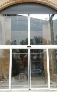 خدمات شیشه سکوریت و شیشه بالکنی و تعمیرات یکروزه