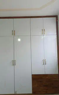 کمد دیواری با چک ۶ماه