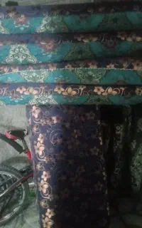 پشتی