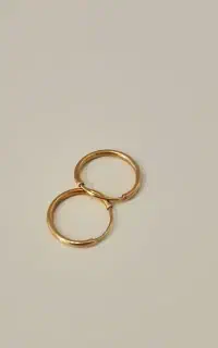 گوشواره دایره‌ای ساده و کم‌وزن