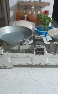 ترازو  با سنگ