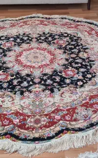 فرش گرد دایره علیا ۵۰ رج ابریشم