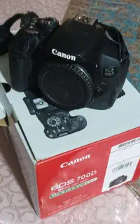 بدنه دوربین کنون 700D