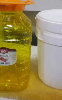 دبه ترشی در فرمونی