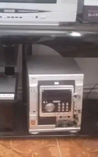 میز تلوزیون شیشه ای