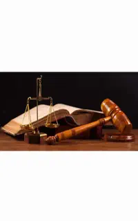 وکیل و مشاور حقوقی
