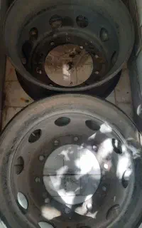 رینگ تیوبلس ۳۱۵ کامیونی هوو