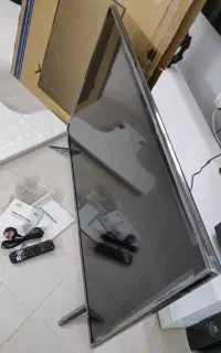 ال ای دی 50اینچ شهاب 4k اسمارت درحد نو